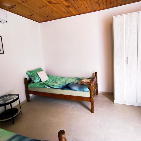 Villa Celtis Shade House à Virpazar Extérieur photo